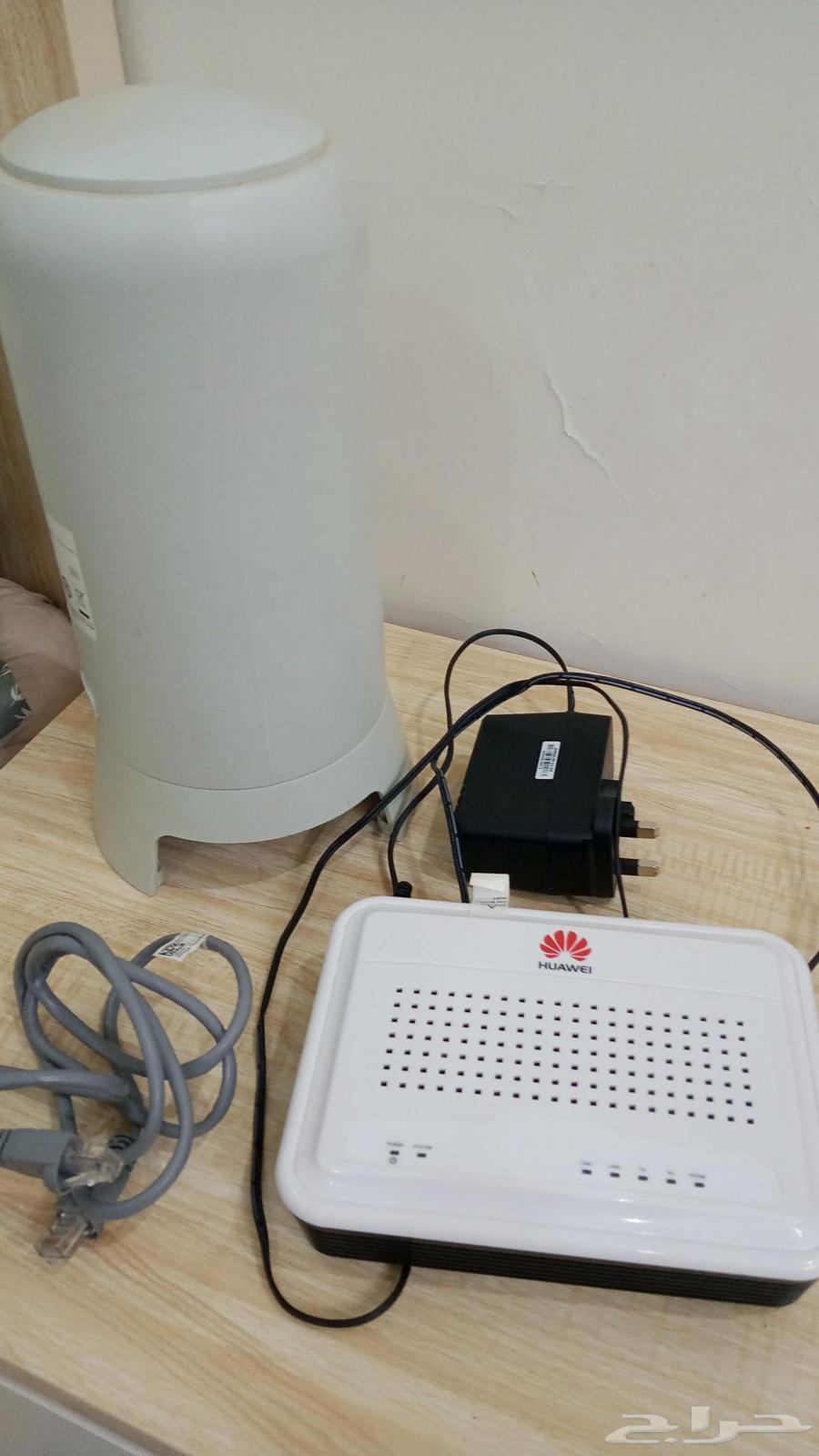 جهاز شبكه اي نوع شبكه مع مقوي وجديد سبب البيع توصيل الياف64388134898561110