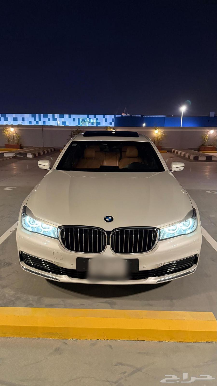 للبيع BMW أبيض 730 موديل 2017 نظيف جدا ممشى قليل64522145444227114