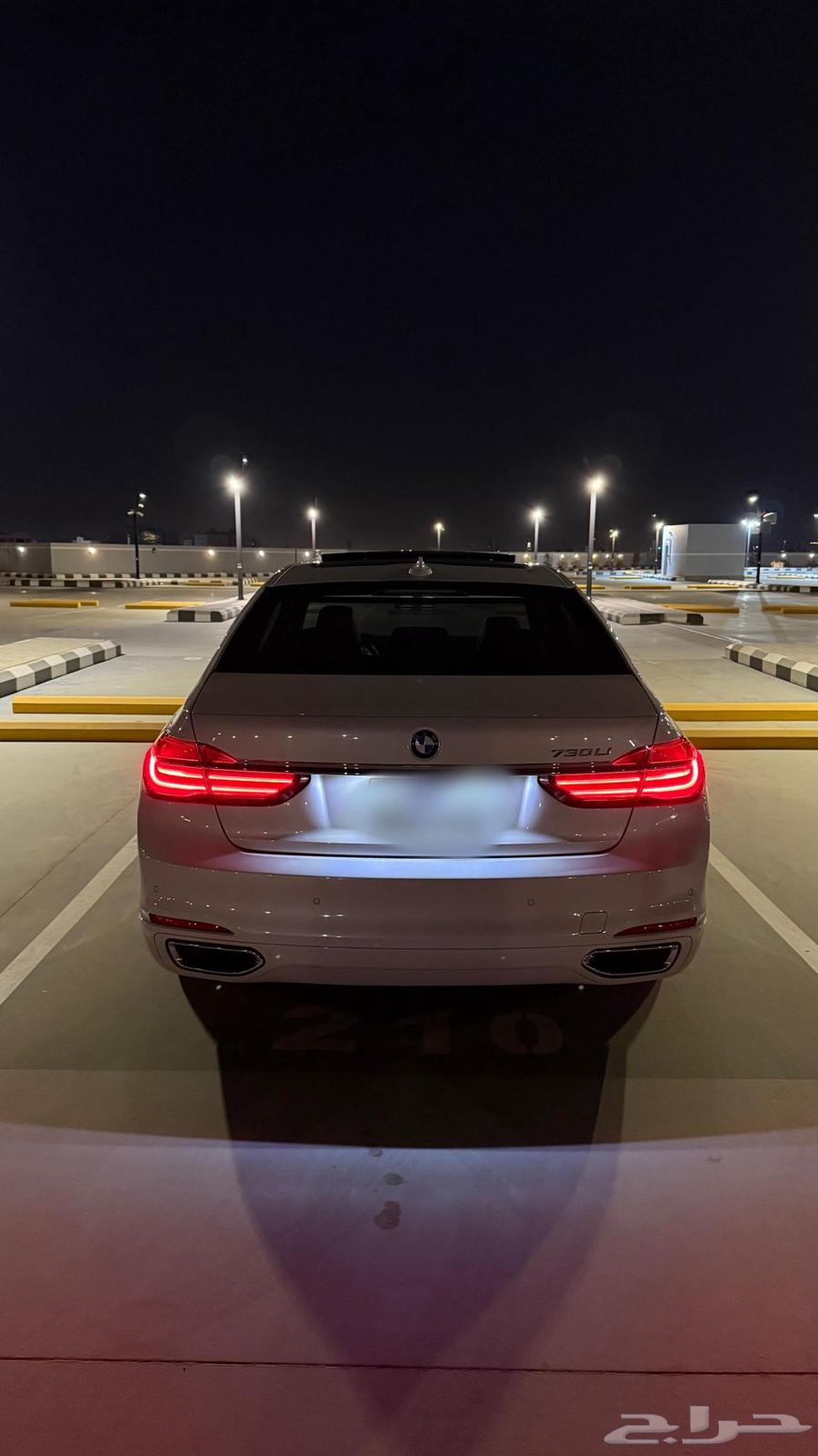 للبيع BMW أبيض 730 موديل 2017 نظيف جدا ممشى قليل64522145444227111