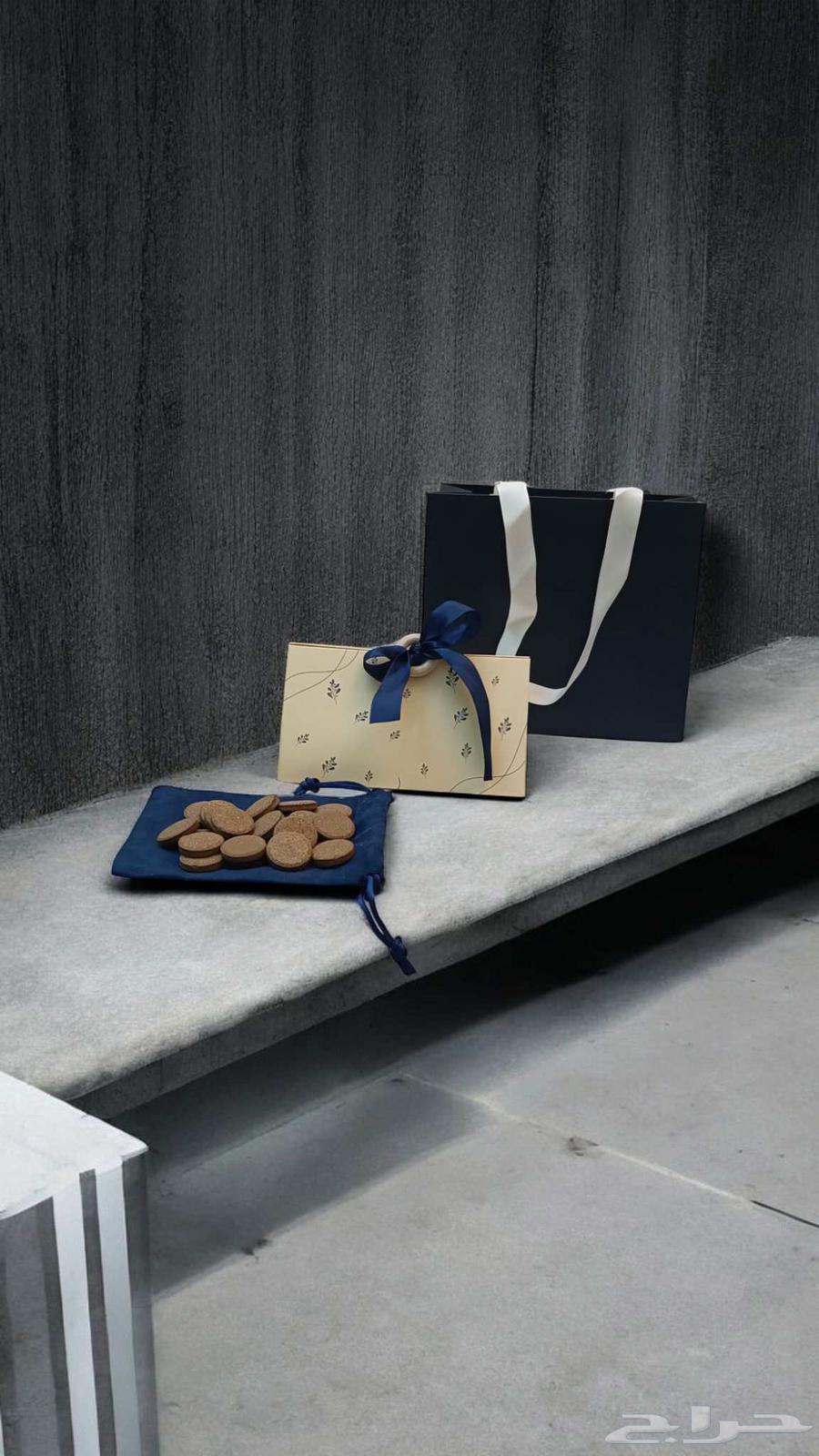 أقراص عود مروكي فاخرة - يوجد عرض64386863808770113