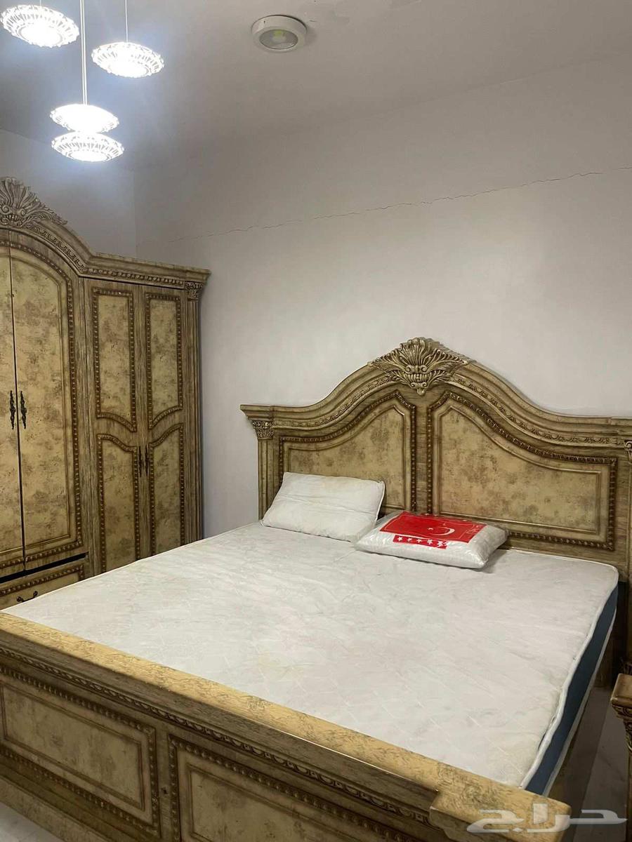 غرفة نوم وبوتاجاز ومطبخ للبيع بشكل عاجل64377535337858110