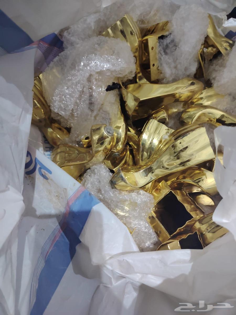 ارجل كنب للبيع التواصل واتس فقط عدم دخولي للموقع64380751166337110