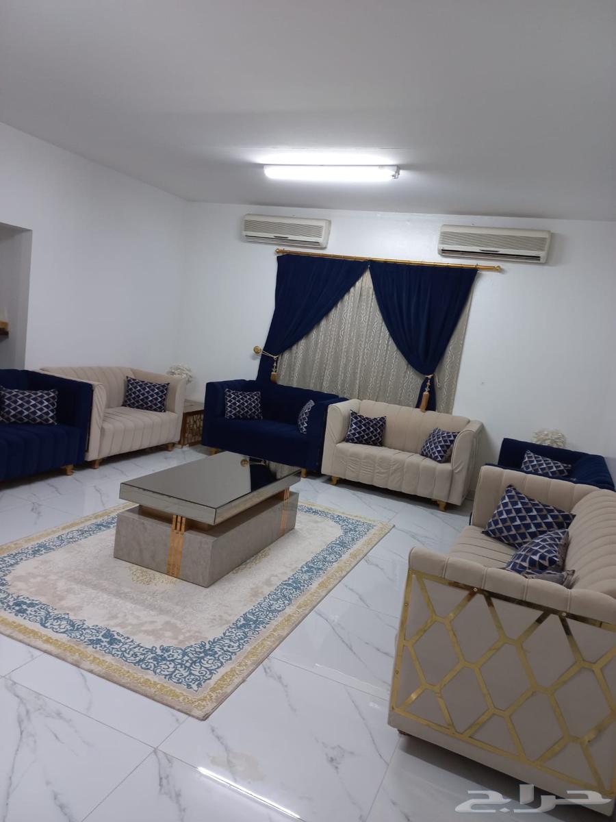 Sofa set for sale with accessories (tables and cover)64383732842753114