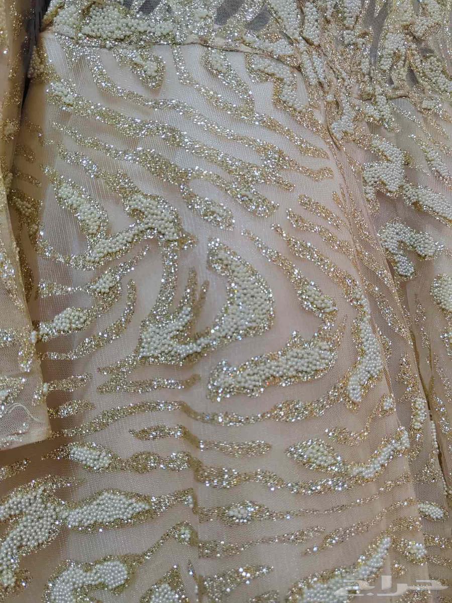 Excellent condition, almost new, heavy fabric, one-time wear party dress64382100597762113