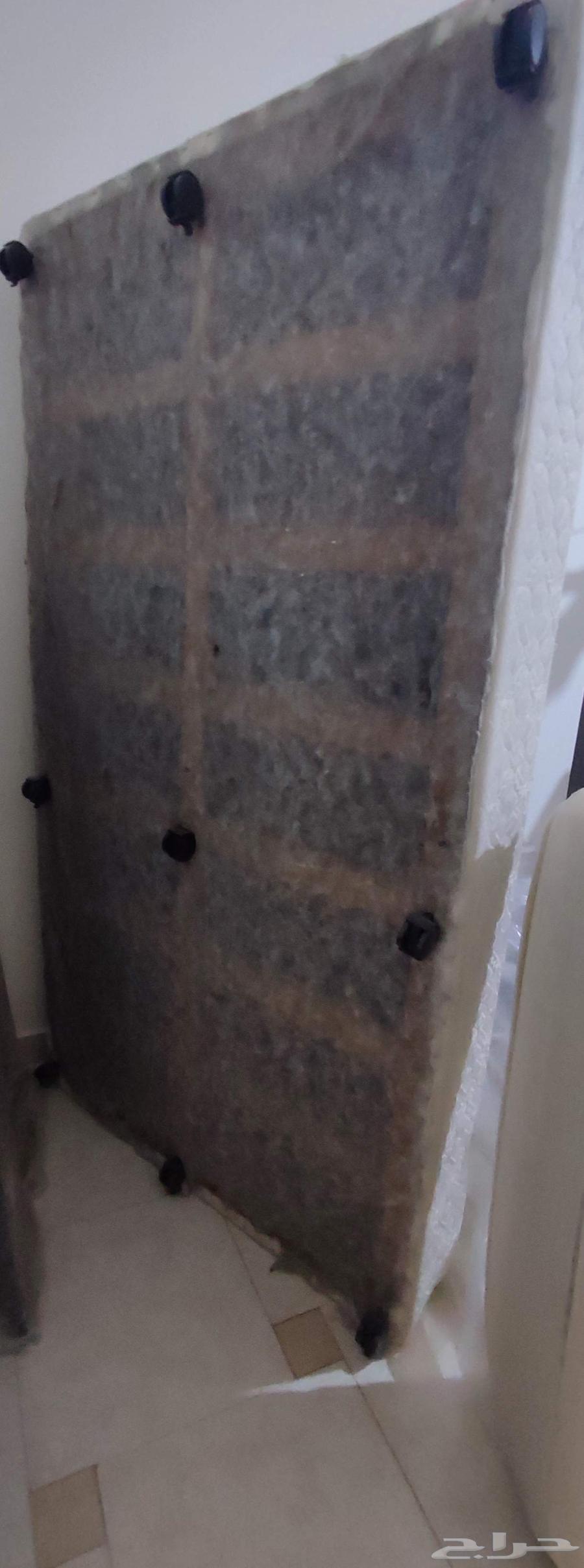 Bed consisting of a clean hotel mattress with a box with wheels for easy movement, brand SEALY, width 110 cm64388301137155114