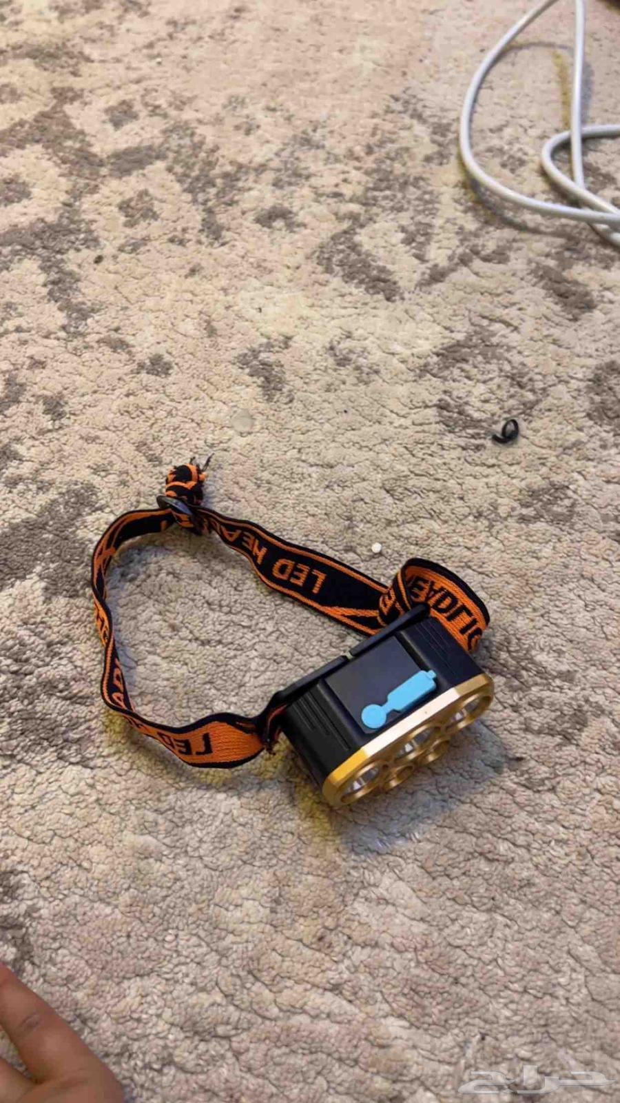 Excellent headlamp, take it with the box and charger64385942619522111