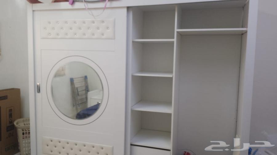 أثاث للبيع كله بحالة ممتازة64390277889921110