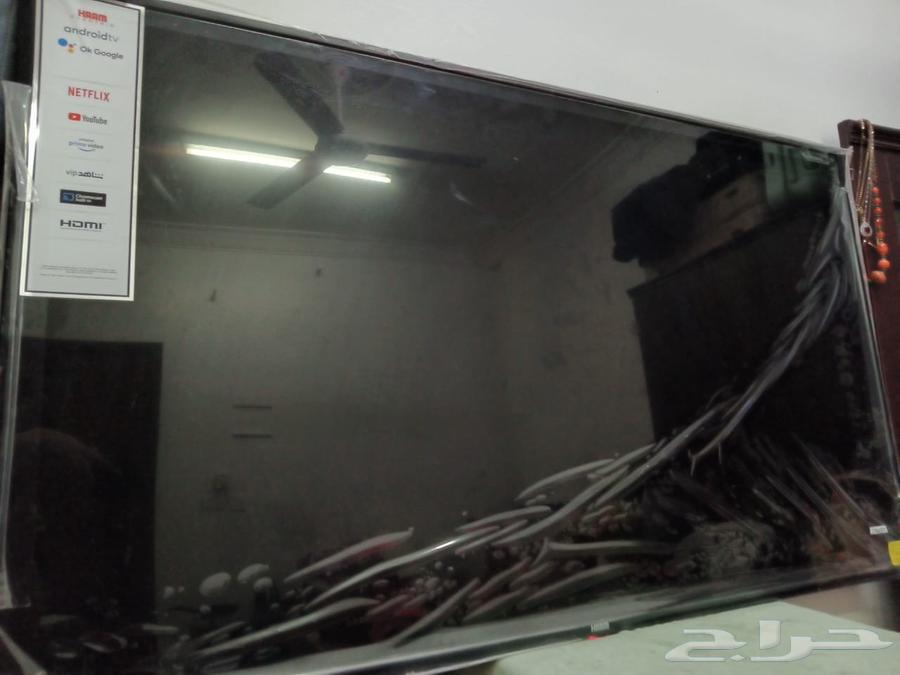 مكيف شبه جديد . كنب طاولة . تلفزيون 50 بوصة جديد64387579124483113