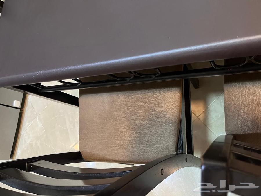 طاولة طعام للبيع64388232069121111