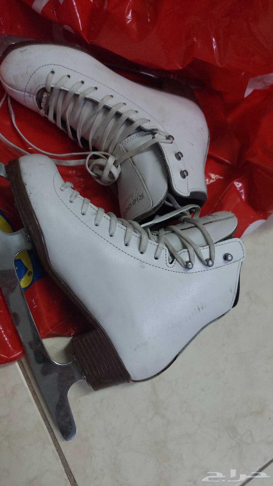 احذية تزلج اصلية عدد 2 للبيع64378586183043110