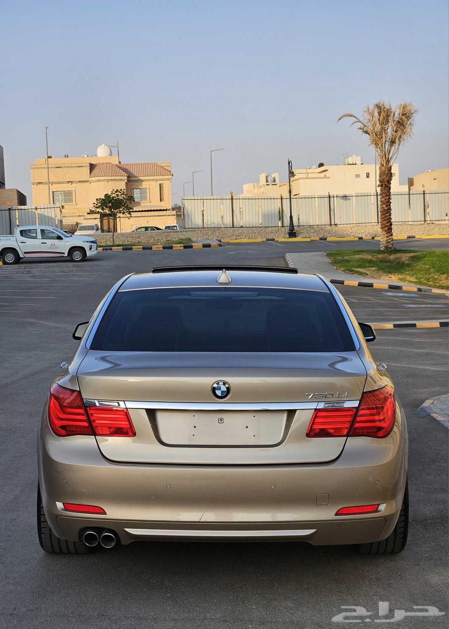 BMW 730 - 2010 مخزن بحالة الوكالة64537128094721113