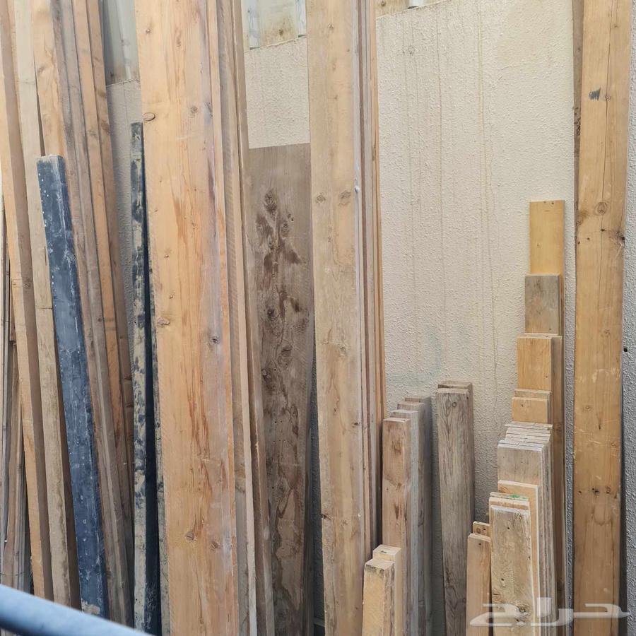 مجموعة أخشاب64381026647170110