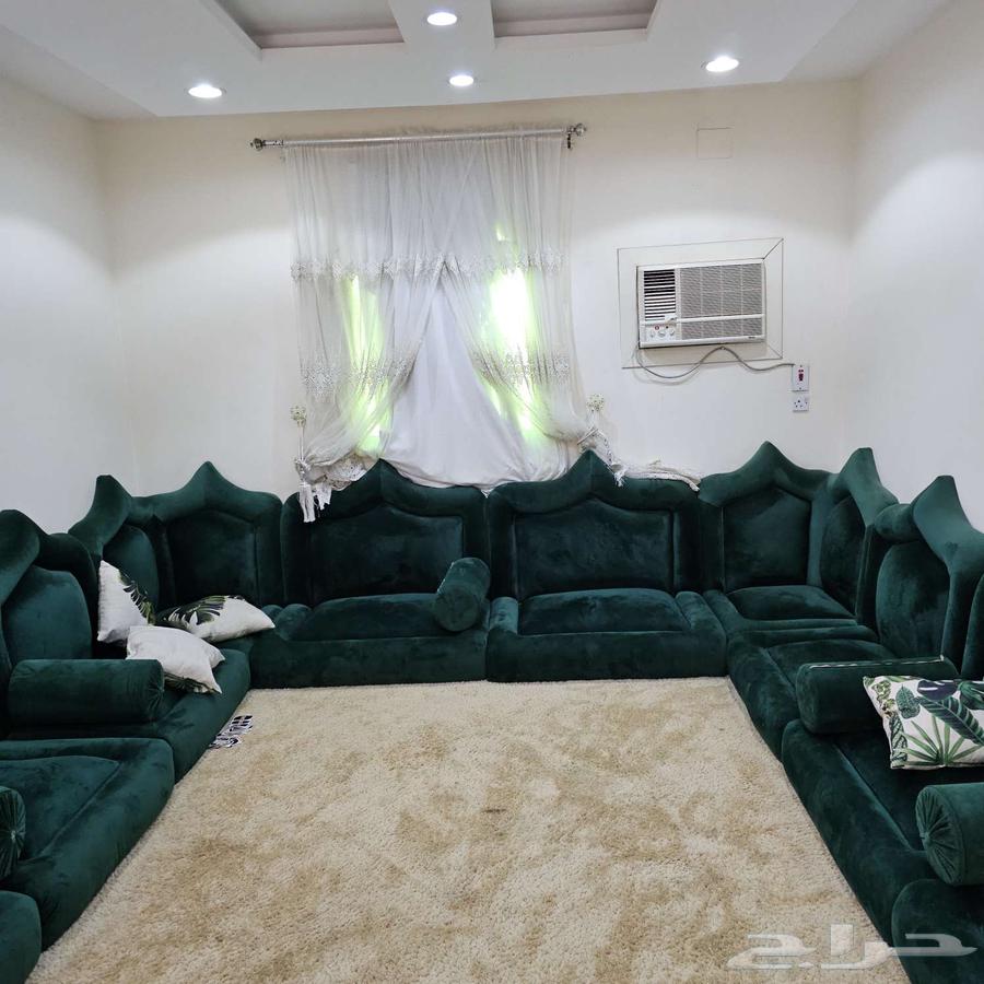 جلسة عربيه64390761690754110