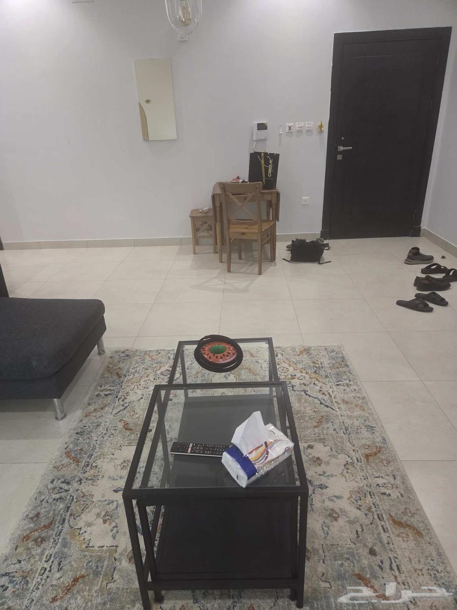 Complete living room set for sale including sofa, bookshelf, and tables64381961716354112