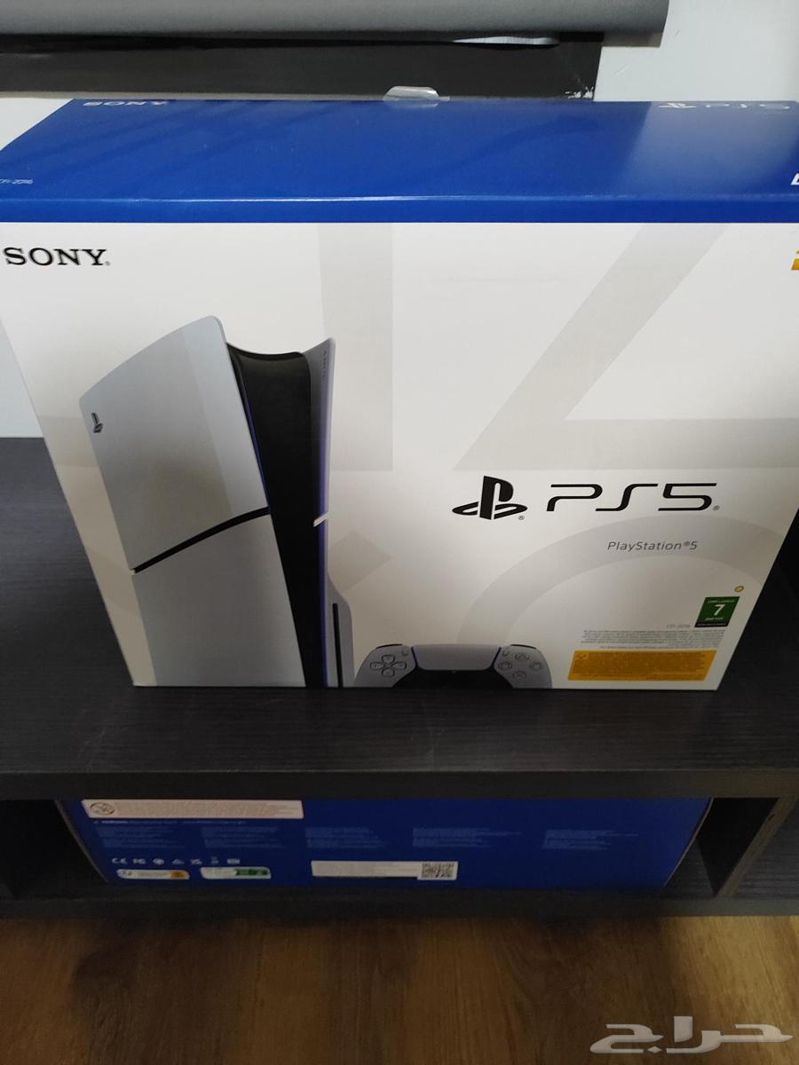 سوني بلاستيشن 5 سلم مع CD64379064774017110
