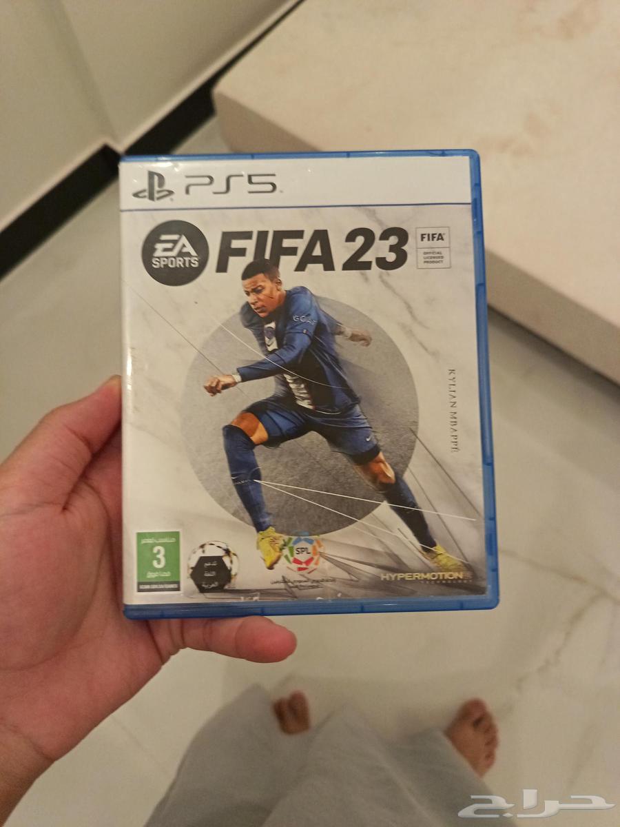 شريط فيفا 23 جديد بس الغلاف مشوه شوي اما الشريط جديد64387704446339110