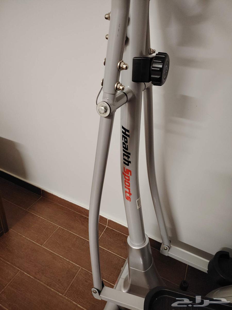 Split air conditioners, flying gazelle device, and oven64377885122433111