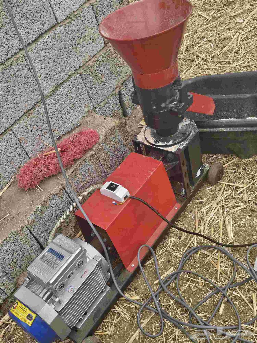 جاروشه 20حسان 3فاز مكبس حبوب طاحون حبوب المكاين نضيفه64378164183042110