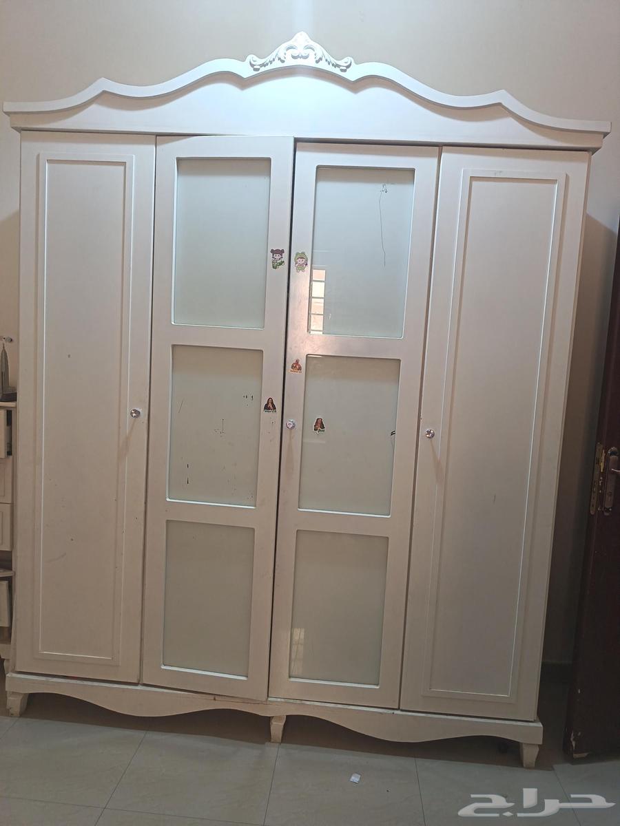 غرفتين نوم مع المراتب للبيع بسعر رمزي لسرعة البيع اليوم64382196916738113