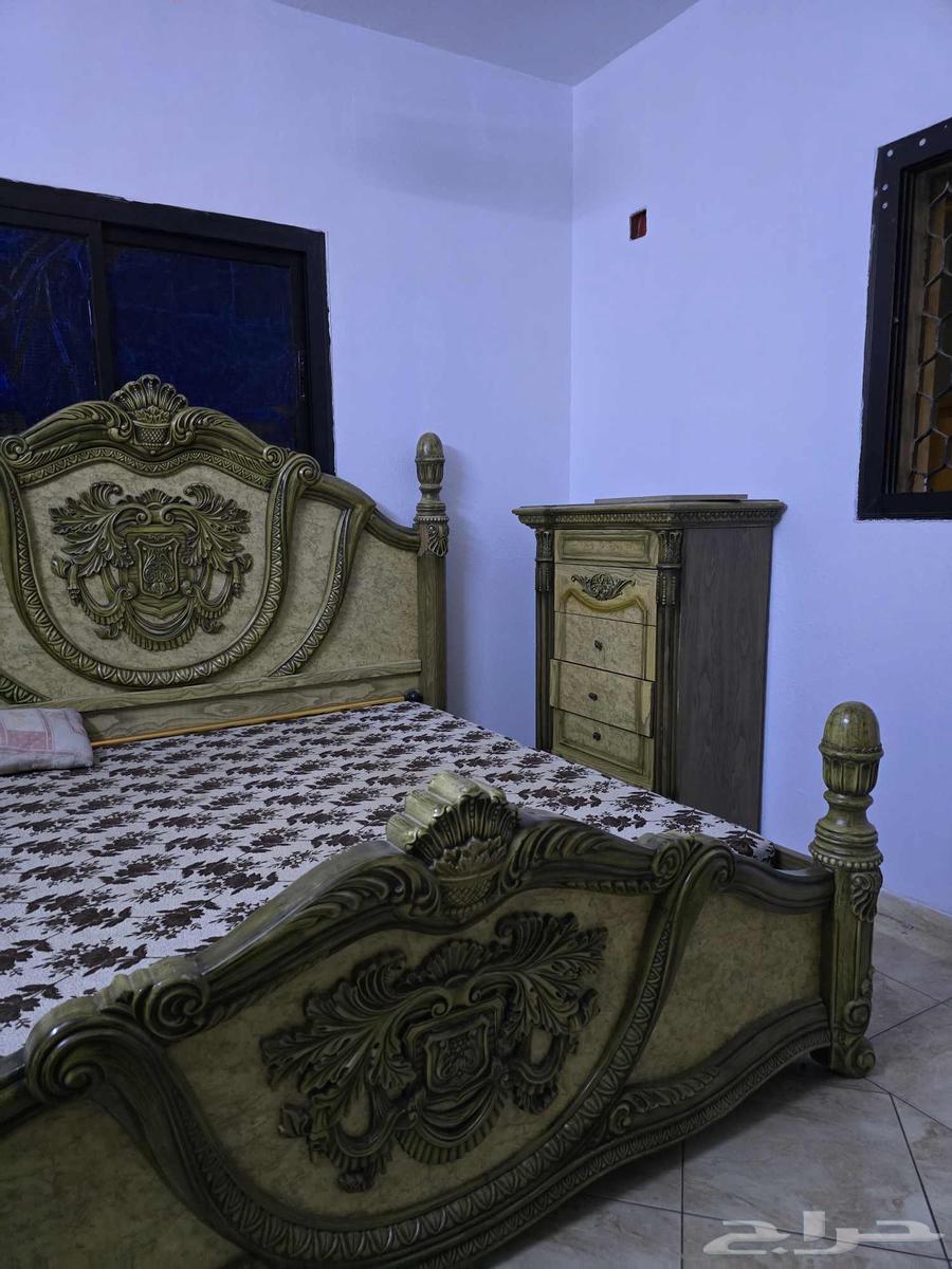 غرفه نوم كما هو موضح في الصور64385928617731111