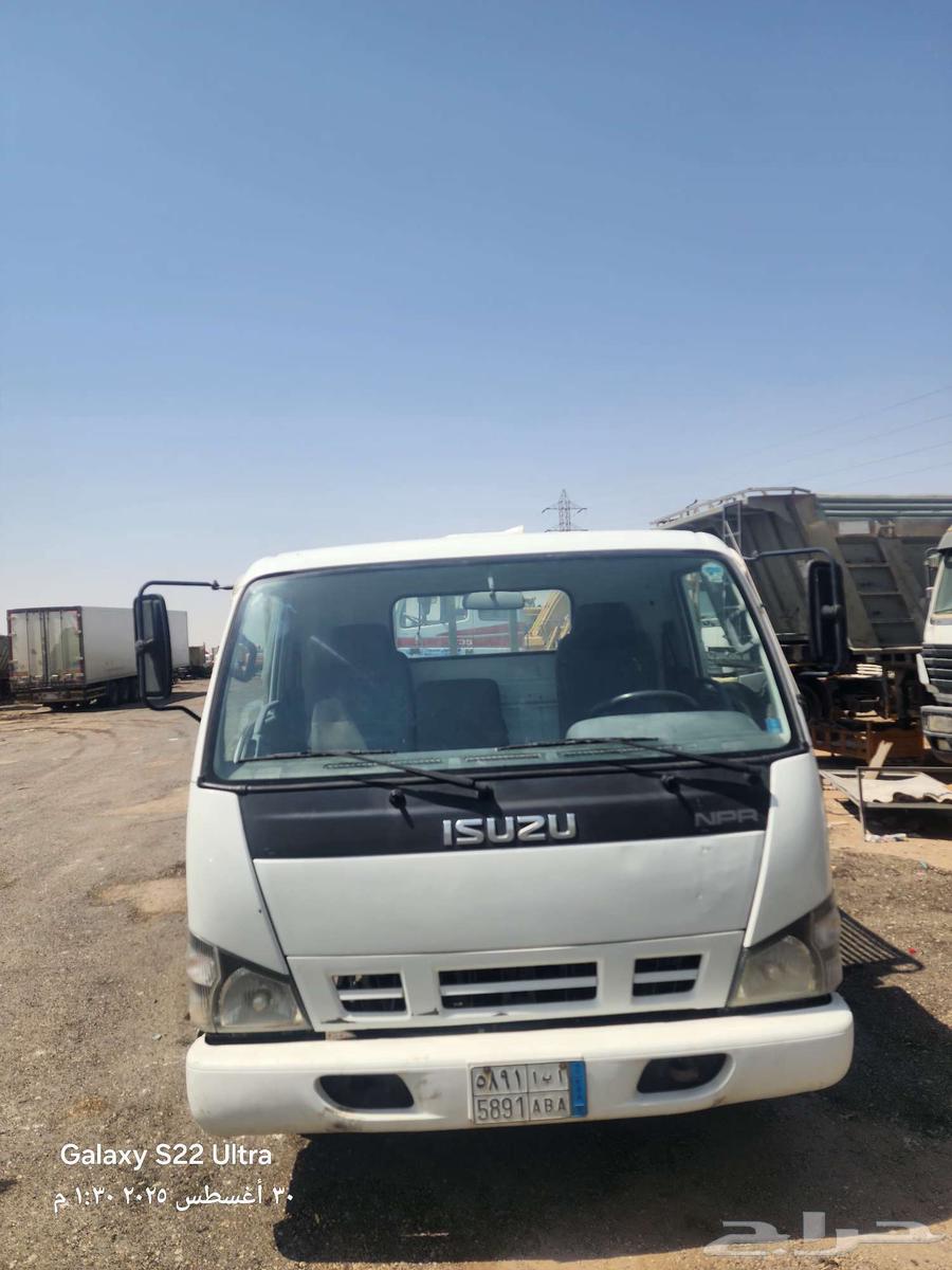 دينه ايسوزو 2008 للبيع مخزن ماشي 69 الف فقط64387411178371111