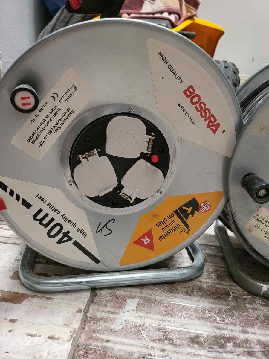 Tomorrow a 40meter delivery 2 units One new and one used at64389488261122110