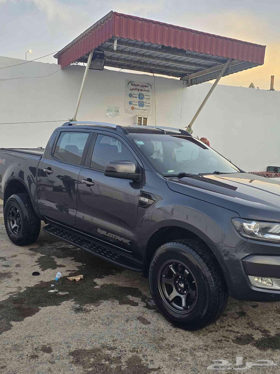 Ford Ranger 2019 model, top trim wildtrak, clean64530303923329112