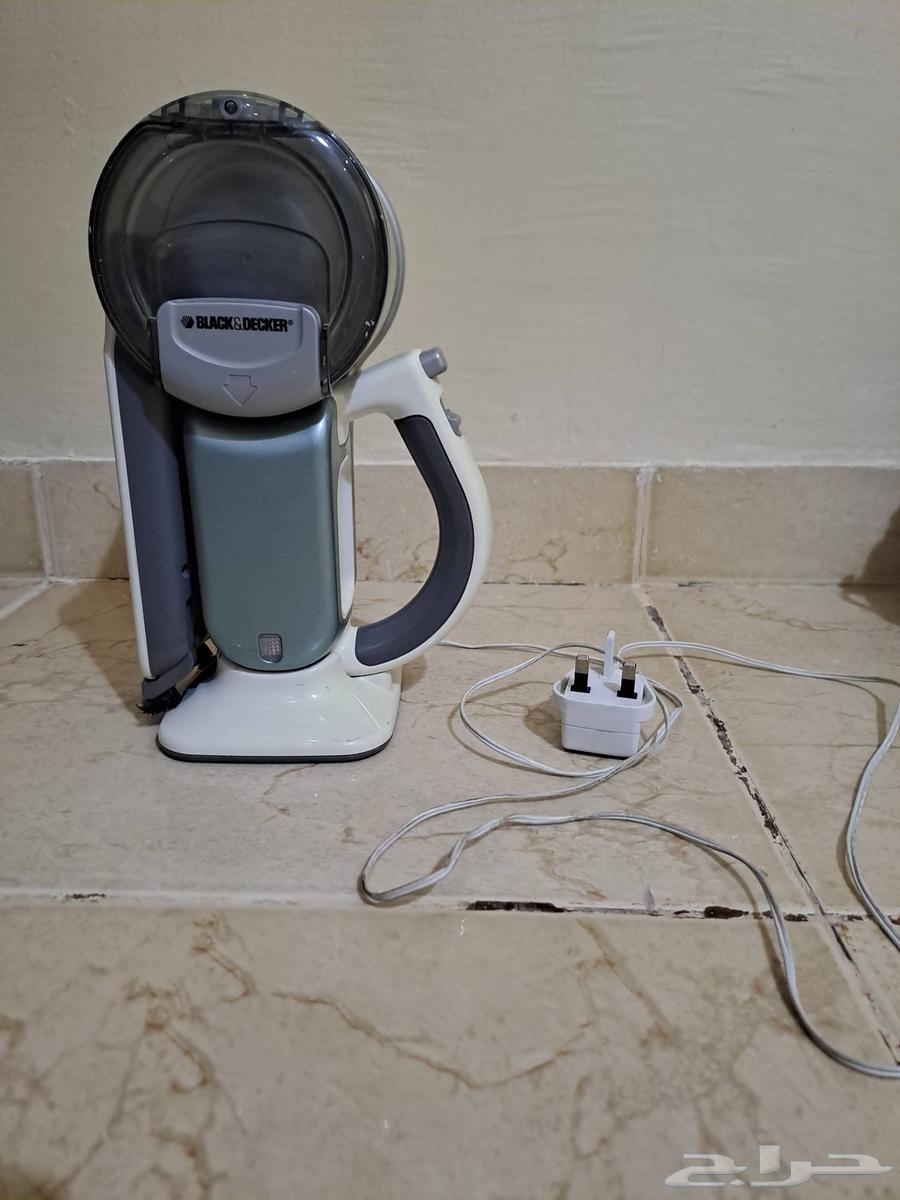 مكنسة بلاك اند ديكر لا سلكي64381809411073111