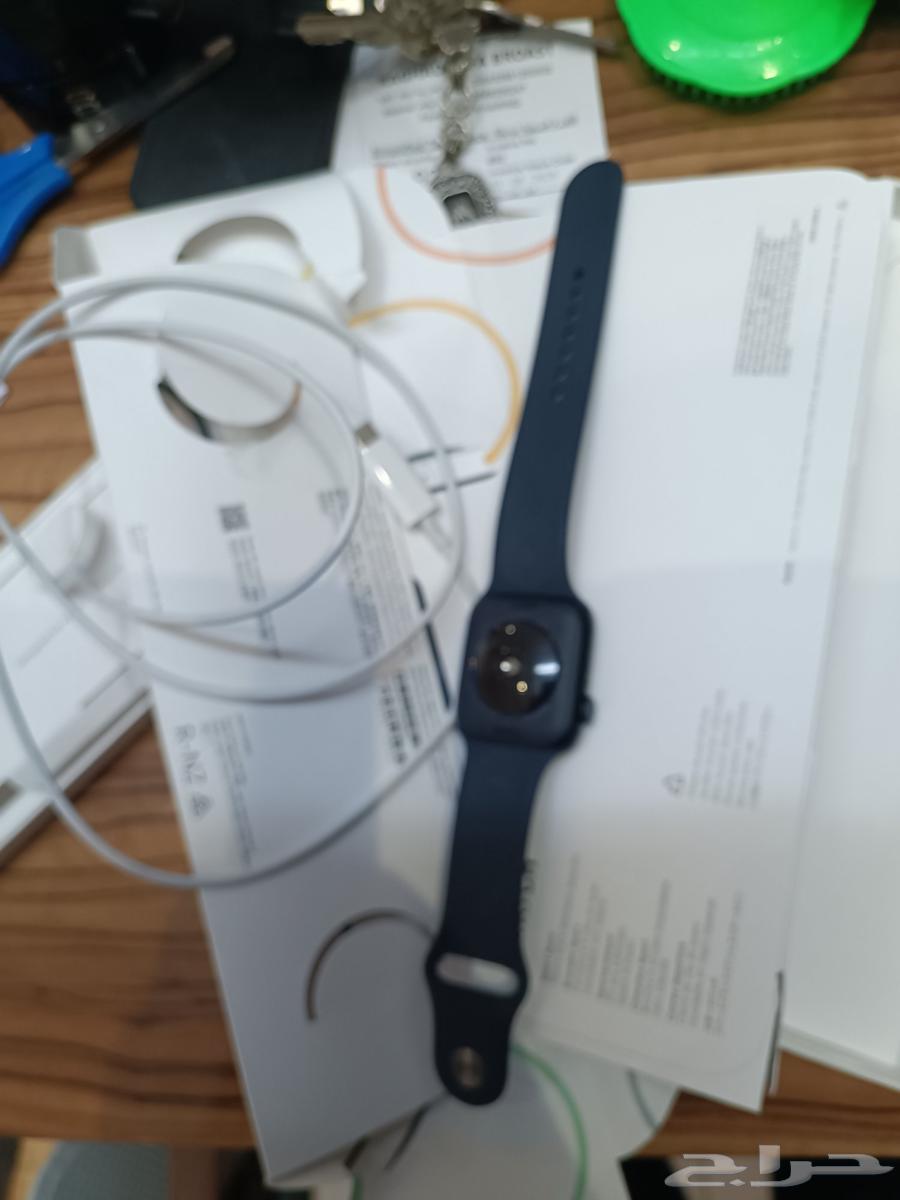 New Apple Watch, reason for sale is gift and I don't own an iPhone64372273287041113