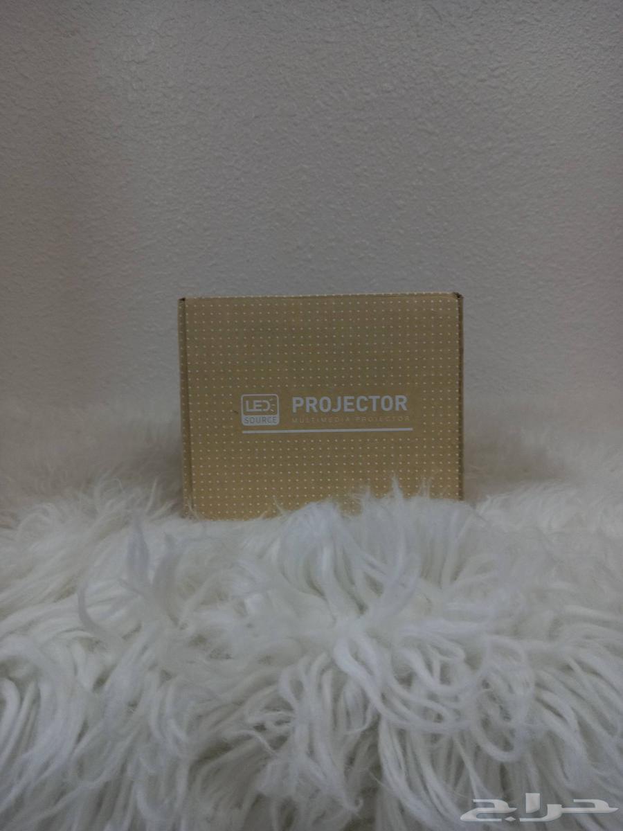 Projector64390995623043110