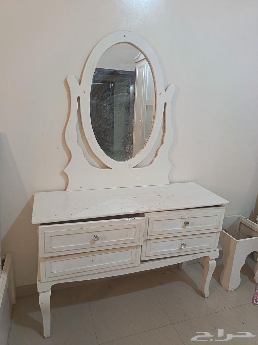 غرفتين نوم مع المراتب للبيع بسعر رمزي لسرعة البيع اليوم64382196916738111