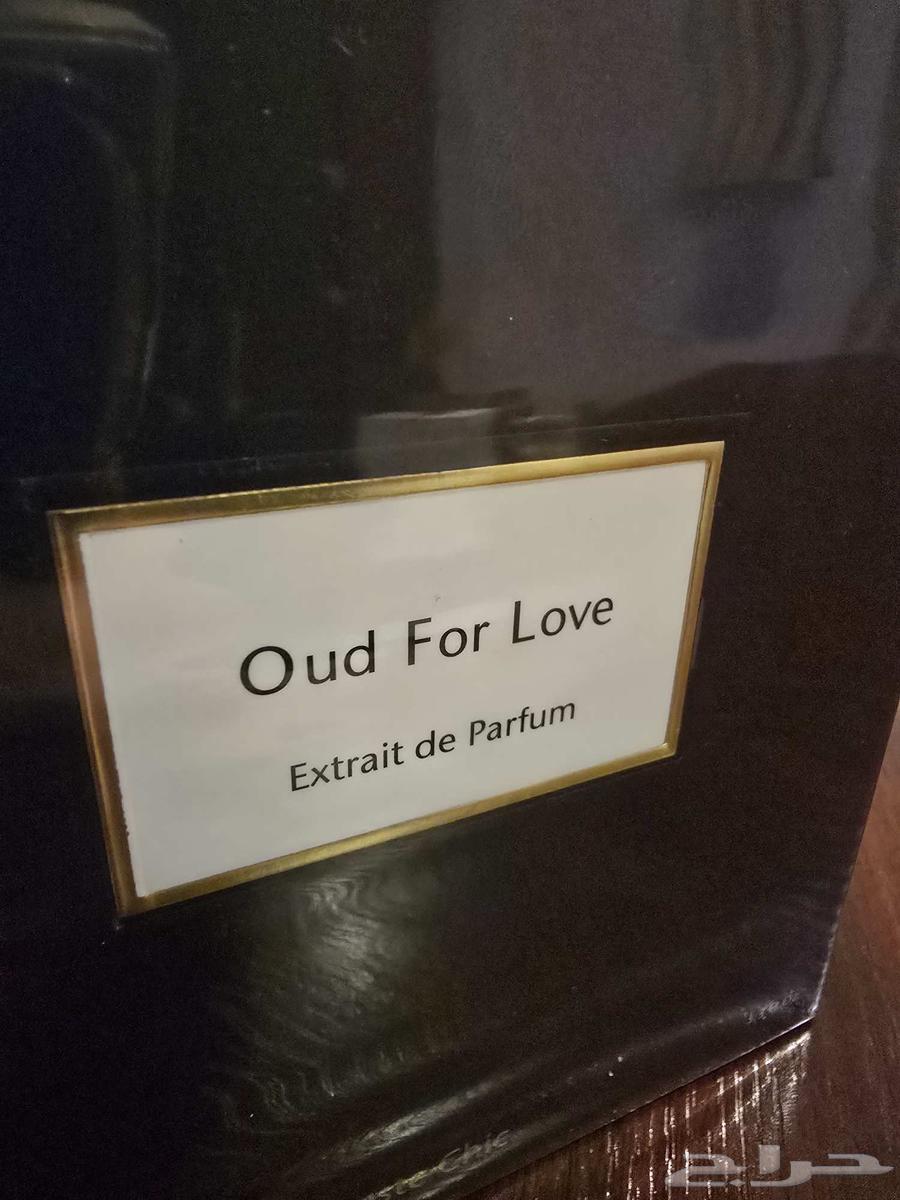 عطر عود فور لوف64380259885954111