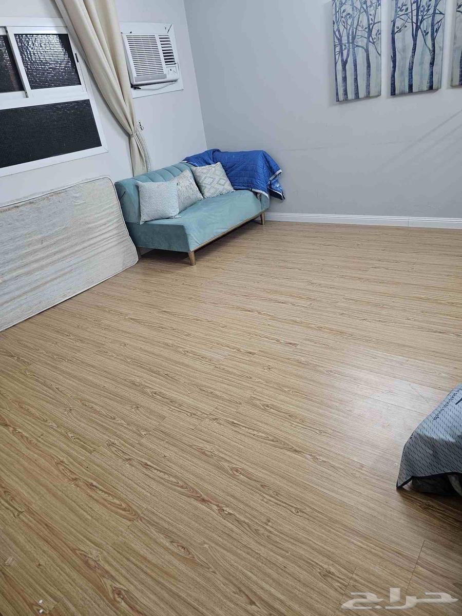 باركيه مستعمل نظيف للبيع64392360644867111