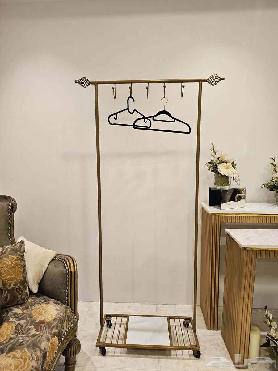 علاقة ملابس64394868645762110