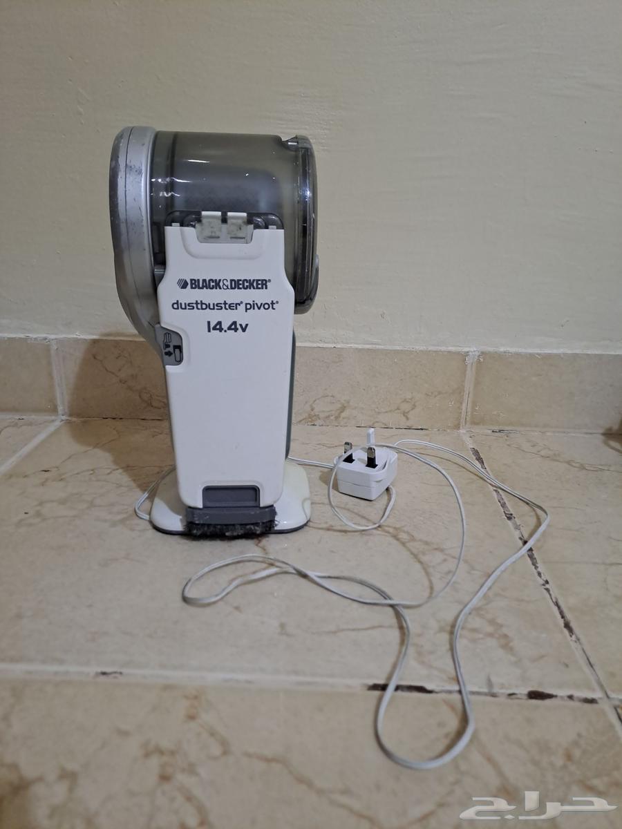 مكنسة بلاك اند ديكر لا سلكي64381809411073110