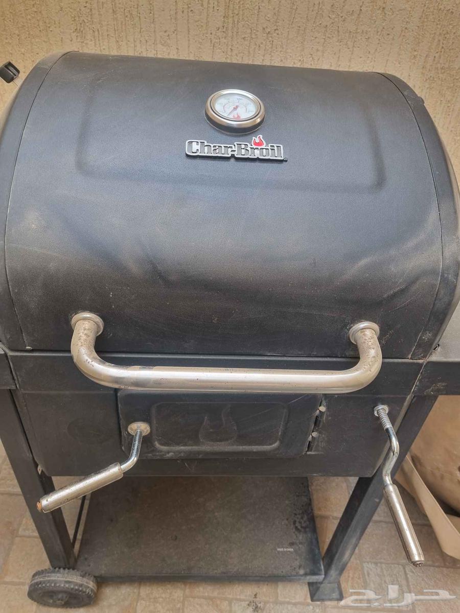 شواية شبه جديدة مع الغطاء64381507964931111