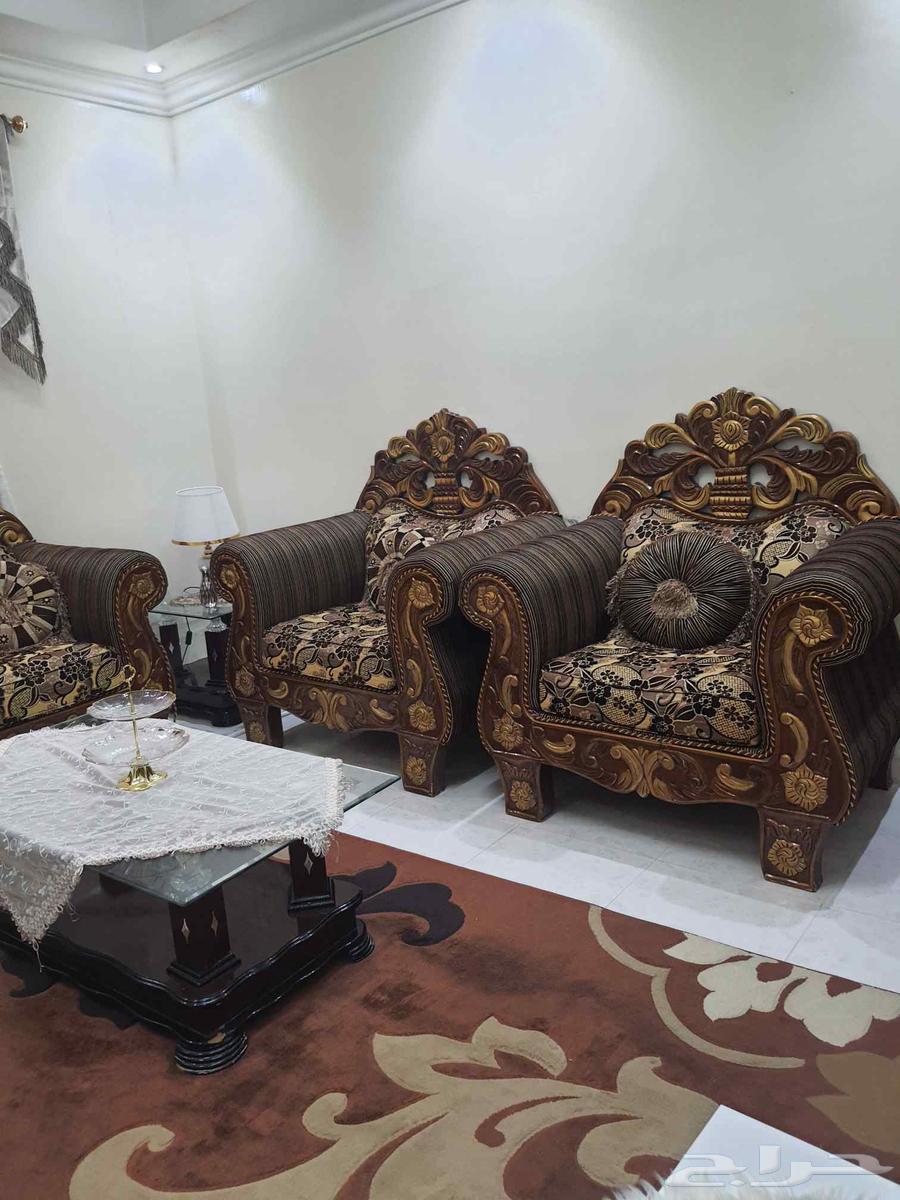 بيع غرفة معيشة بحالة ممتازة لاعلى سوم64380833425154112