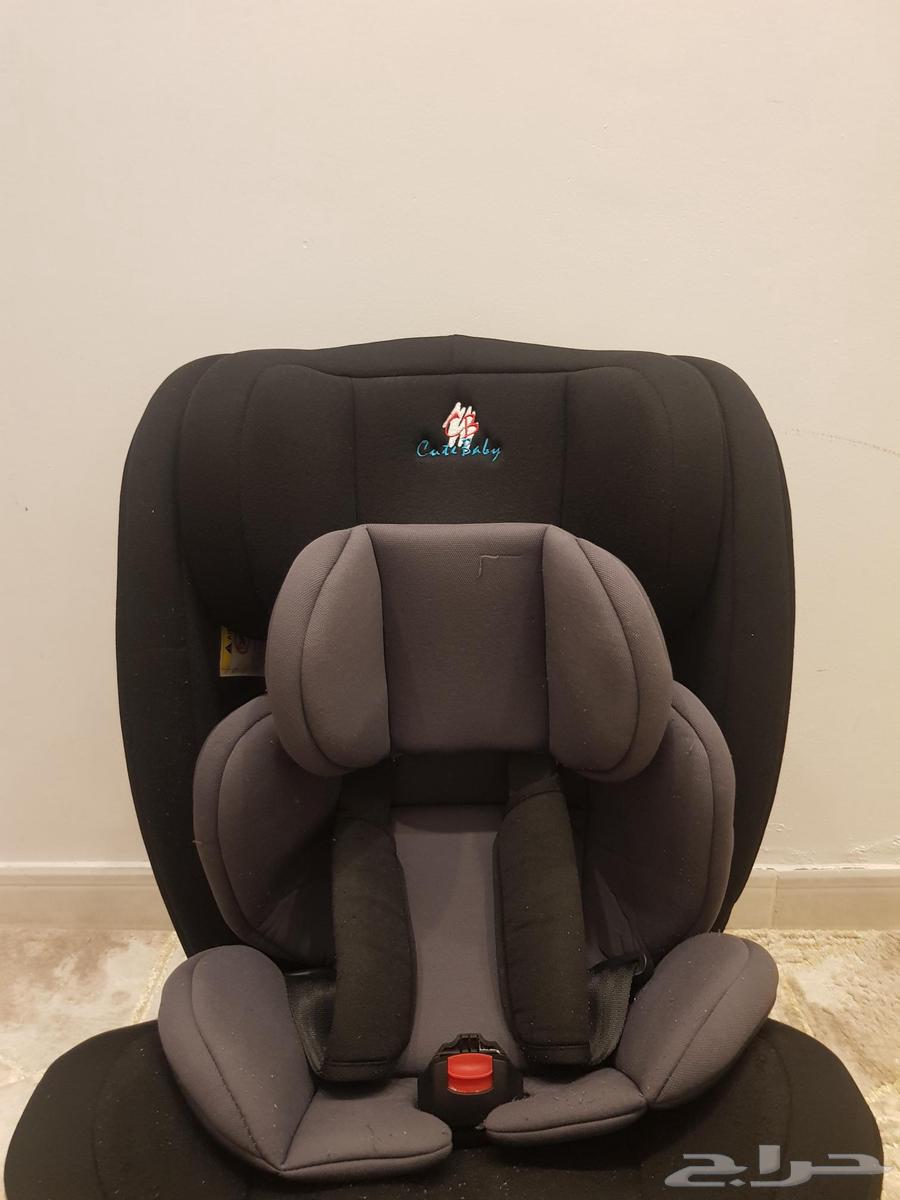 كرسي اطفال يركب في السيارة64389168860035110