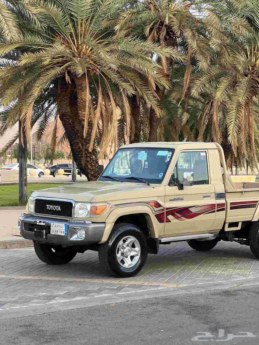 تويوتا شاص فل كامل بريمي نظيف 201264521440294913112