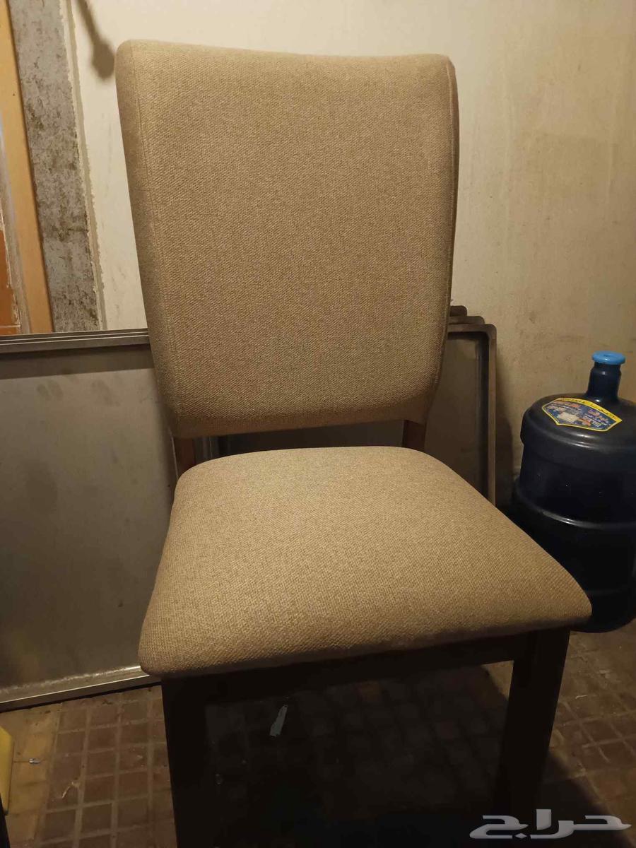 كرسي شبه جديد64388647103617112