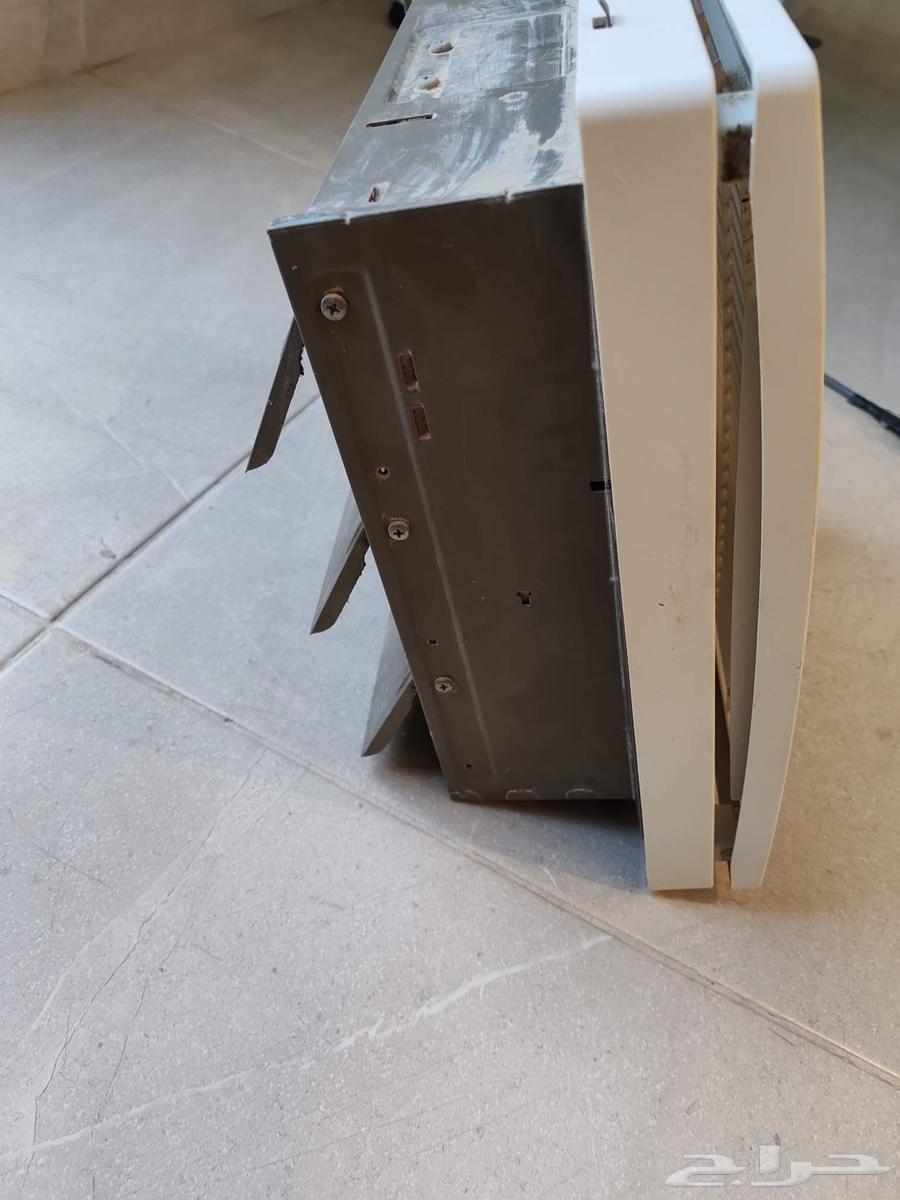 مروحة شفط جدارية شبك KDK 25ALH مقاس 30 30 شبه جديدة64386040422530112