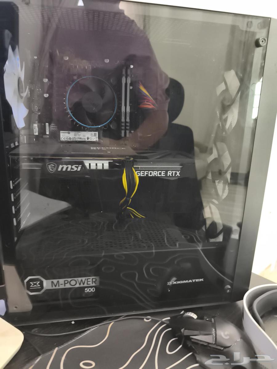 بي سي قيمنق مع شاشتين للبيع64383981213571111