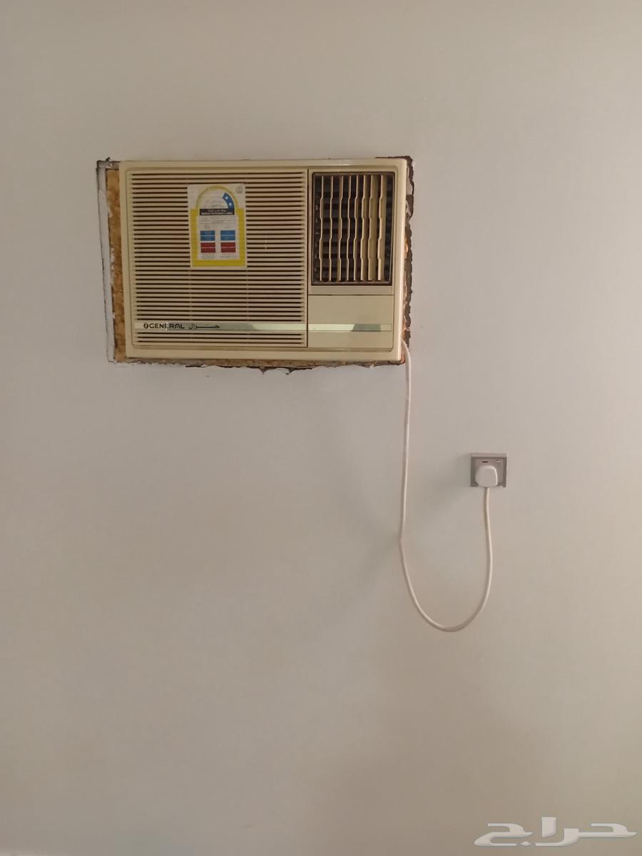 Four General use air conditioners, one year old, for sale64386627341186112