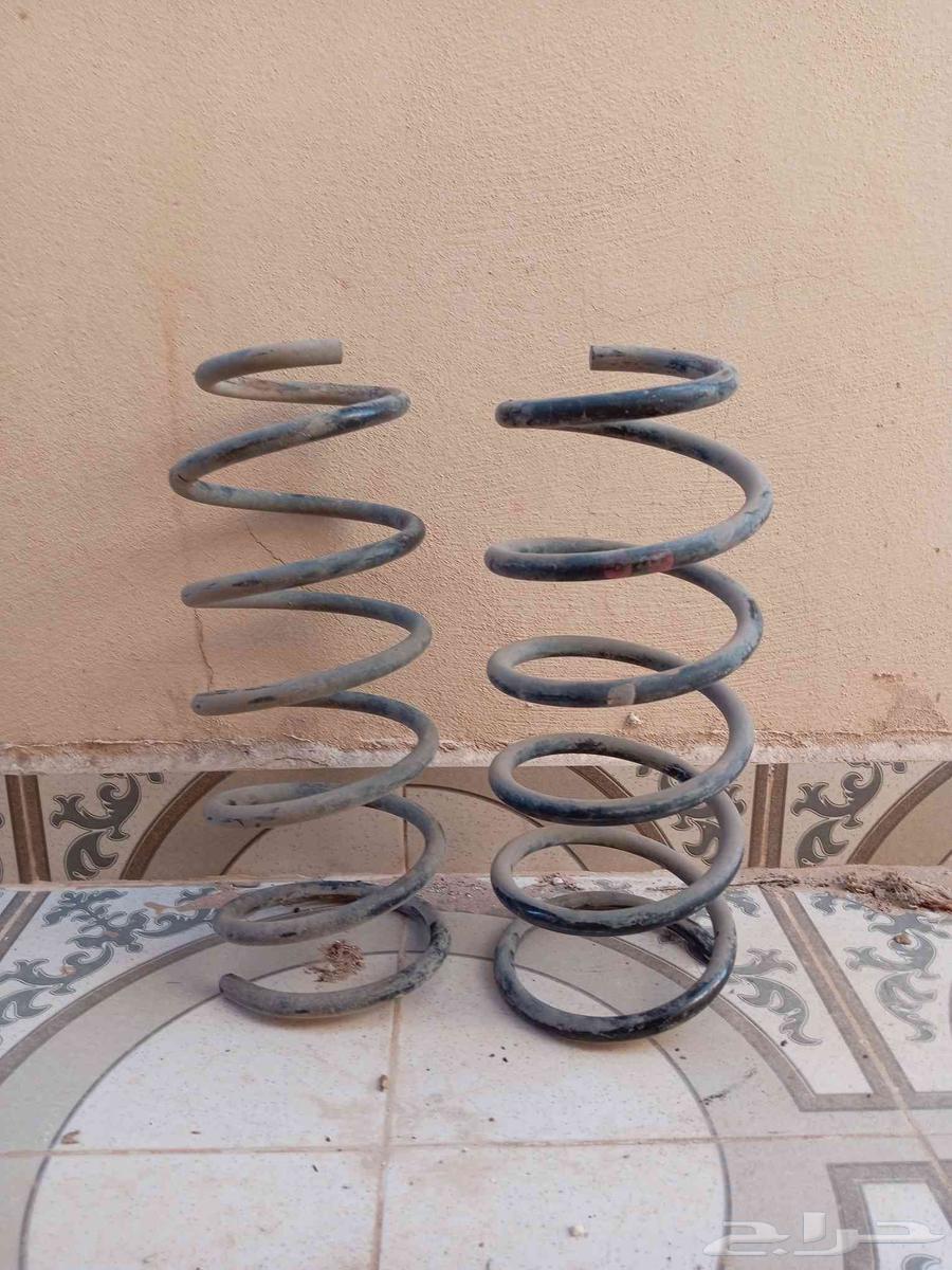 يايات لاندكروزر خلفية من 93 الى 97 حد 300 ريال64532635488771110