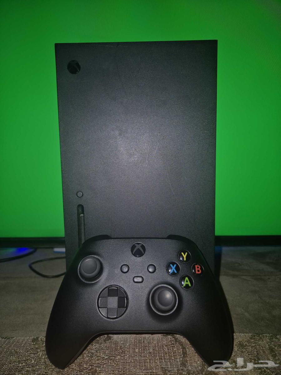 Xbox series x مع يد وفيفا 2464385313752322111
