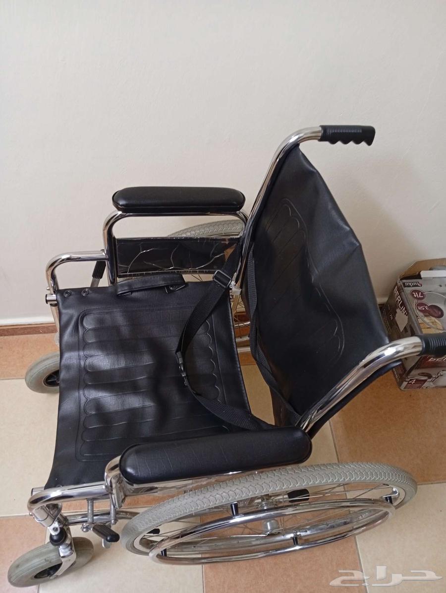 عربة او كرسي متحرك للبيع (مستعمل)64387243745667110