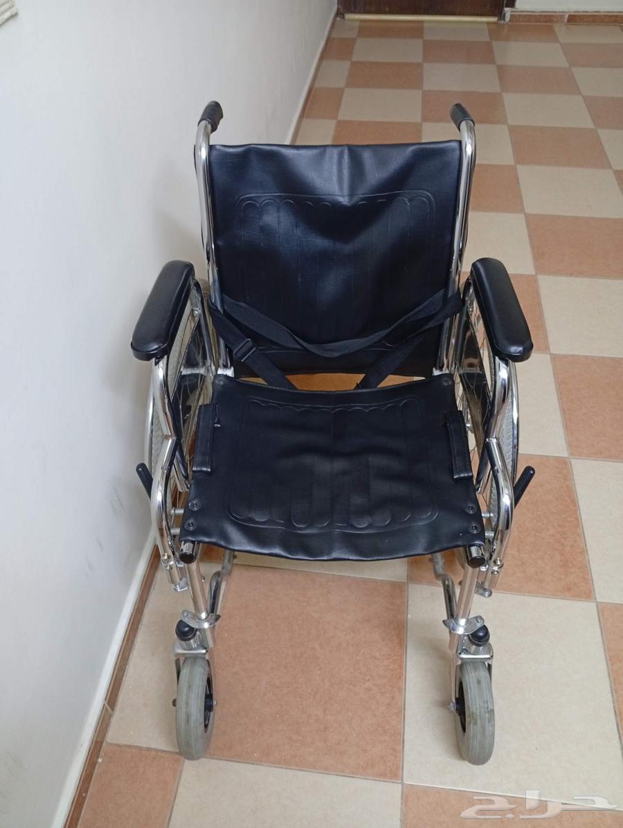 عربة او كرسي متحرك للبيع (مستعمل)64387243745667111