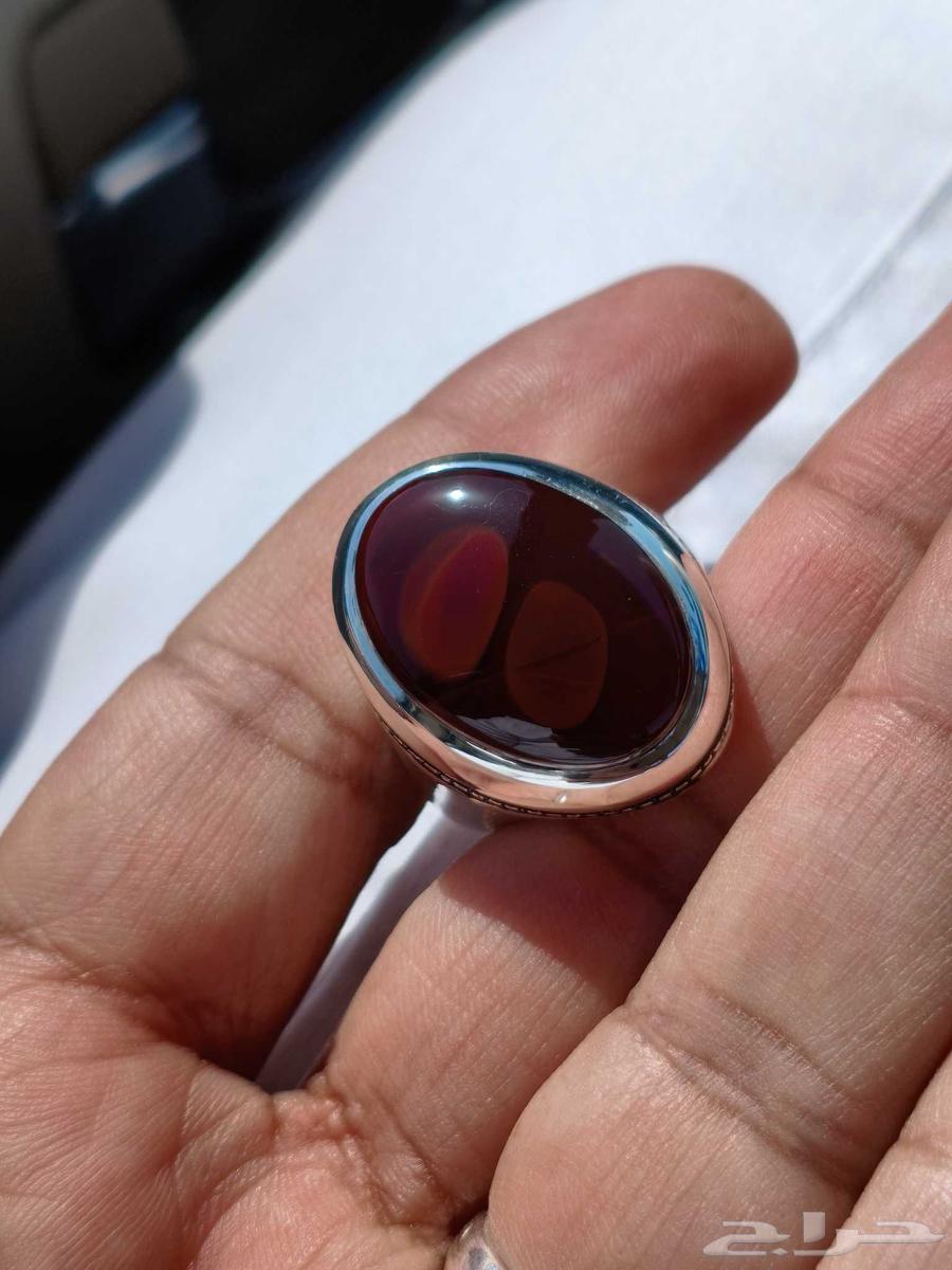 خاتم فضة بحجر العقيق اليماني الكرزي64379384847363110