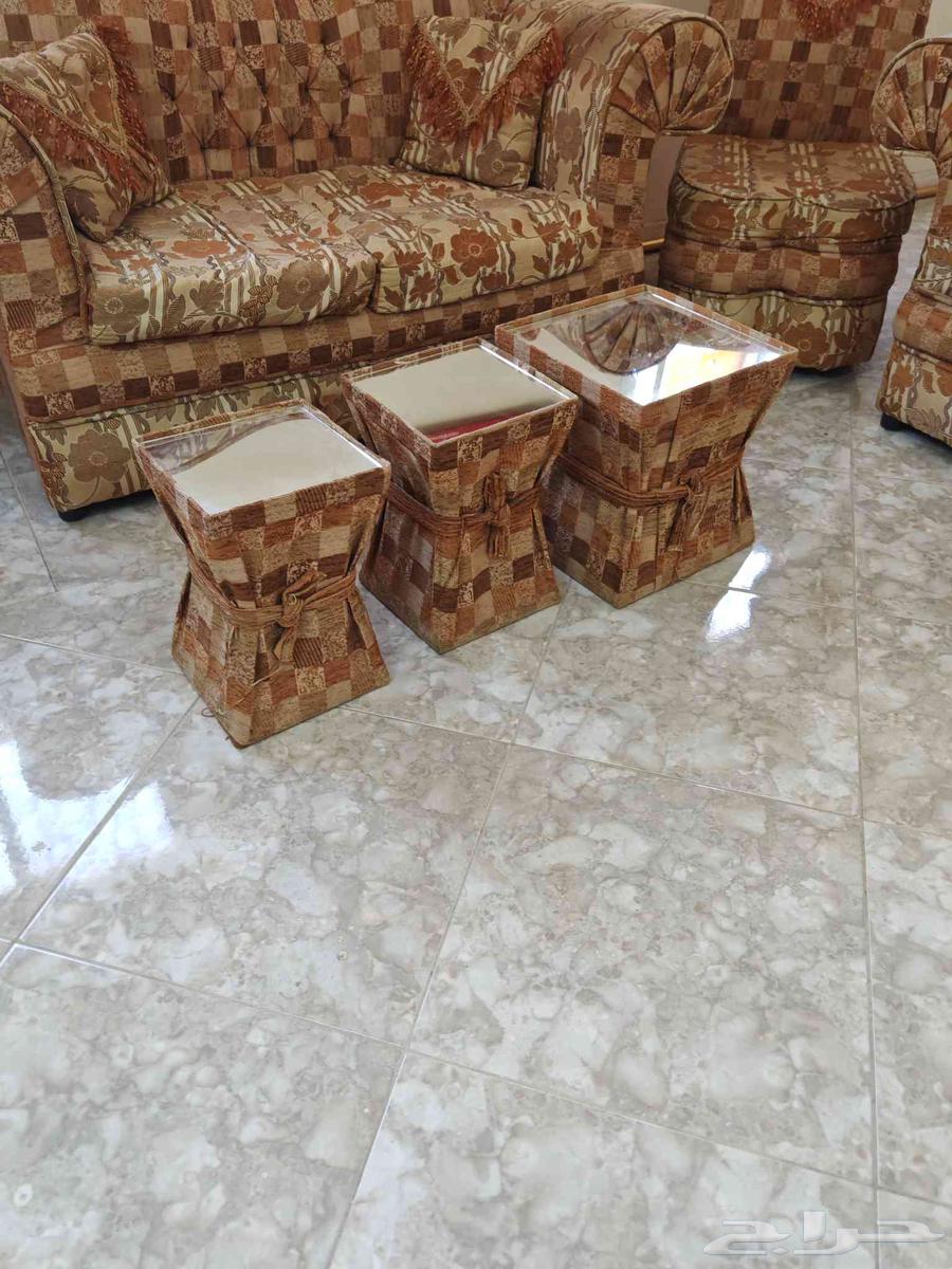 A good condition sofa set with 3 tables, urgent sale due to travel64382017924481114