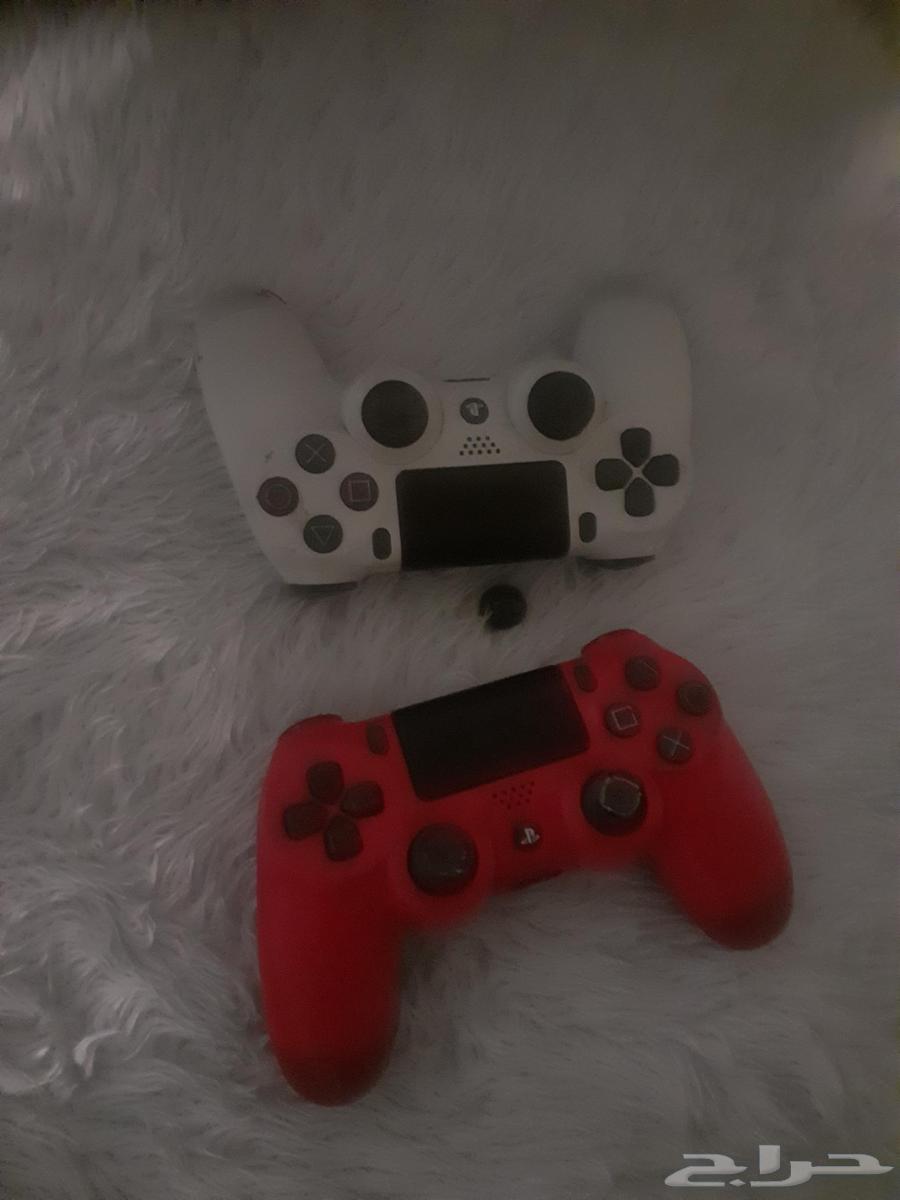 يدين سوني 464389266204418112